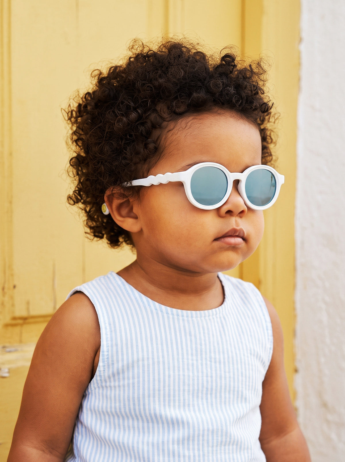 Toddler & Baby Oval Polarized Sunglasses (Age 0-3) - Shark White